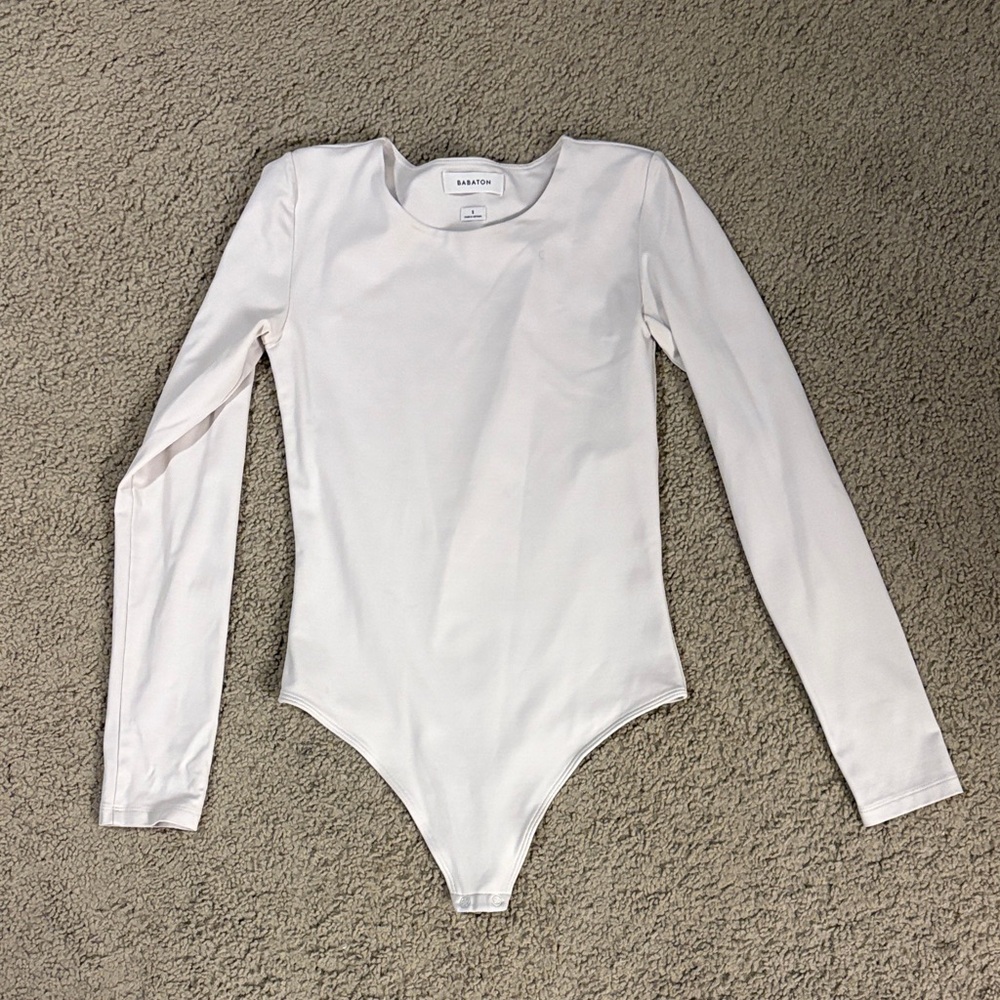 Aritzia Babaton Off-White Long Sleeve Bodysuit